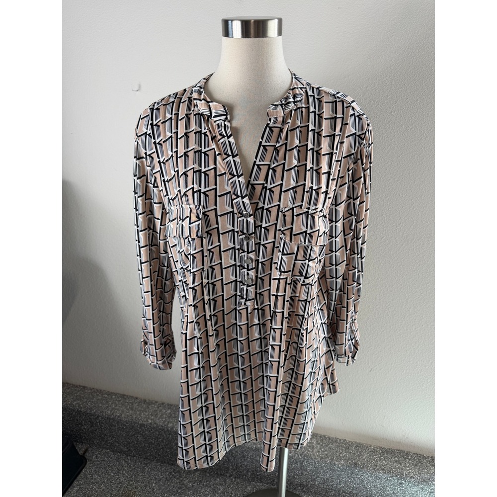 Cocomo Woman Plus 2X Tunic Top Geometric Art Deco V Neck 3/4 Sleeve Blouse